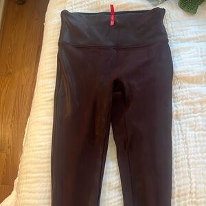 Spanx Faux Leather leggings size Small